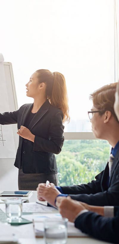 attractive-businesswoman-holding-meeting (1)